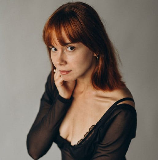 Oksana-Makarova-block-1---mid-pic