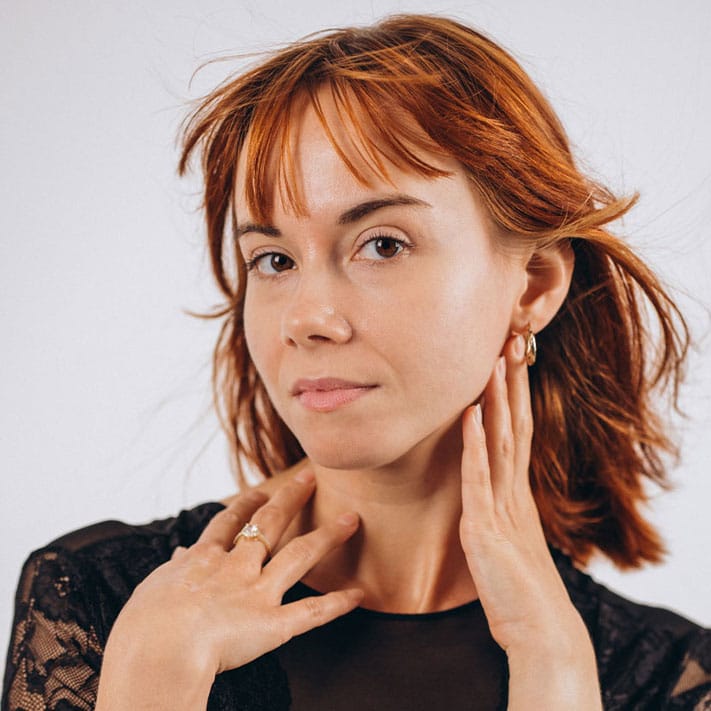 Oksana-Makarova-block2-mid-pic