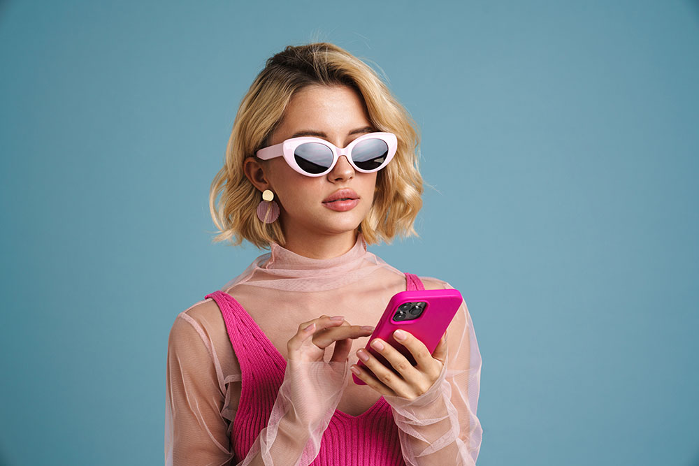 The Future of Fashion Trends and Influencer Marketing