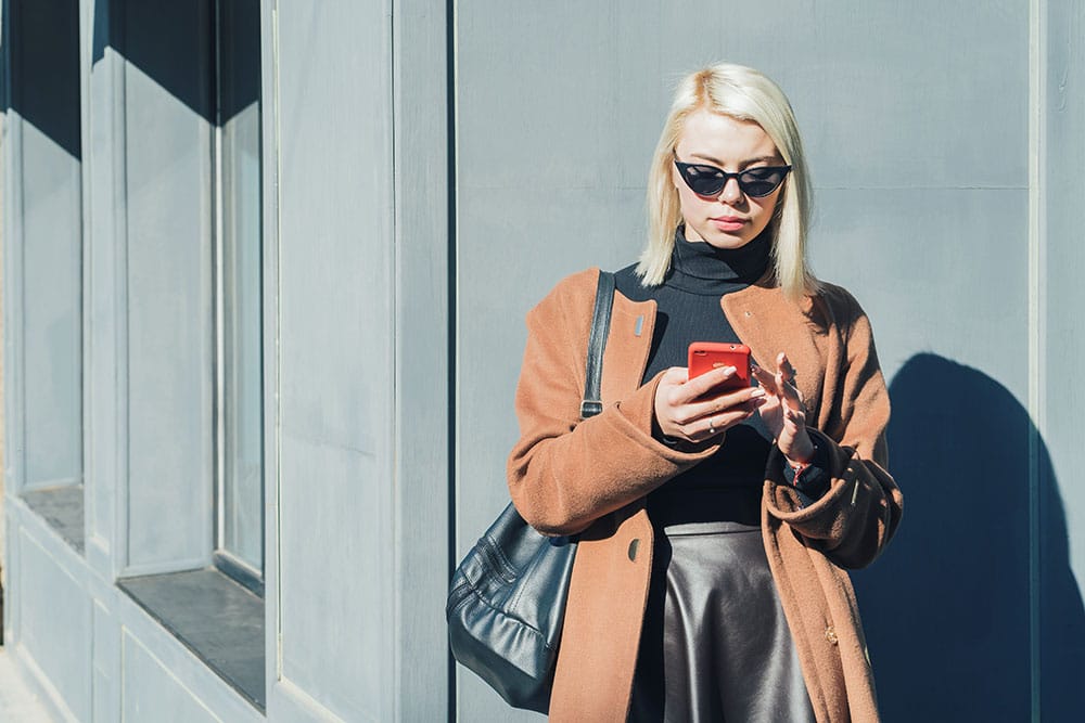 The Role of Influencers and Digital Fashion in the Future of Fashion Trends