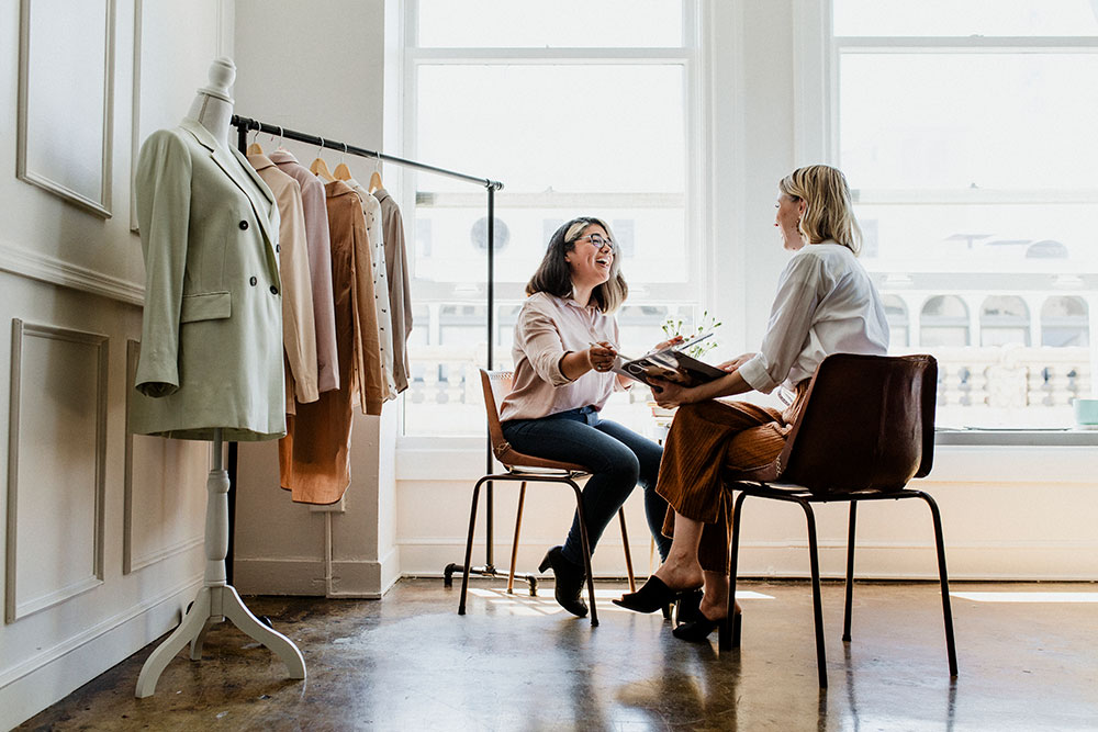 Finding a Mentor or Joining a Fashion Community