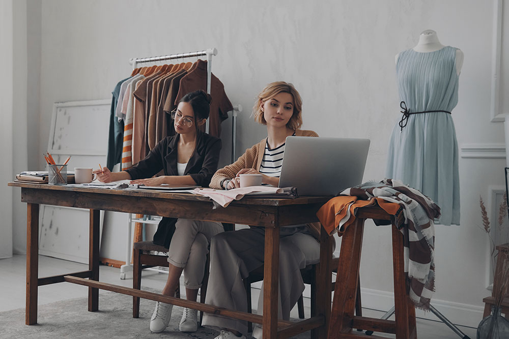 Freelancing vs. Working for a Fashion Brand