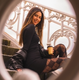 7DaysChic.com-Fashion-Influencer